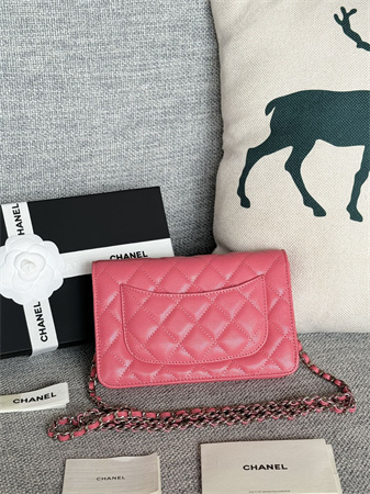 Ch*el wallet on chain grained calfskin silver tone metal pink ap0250