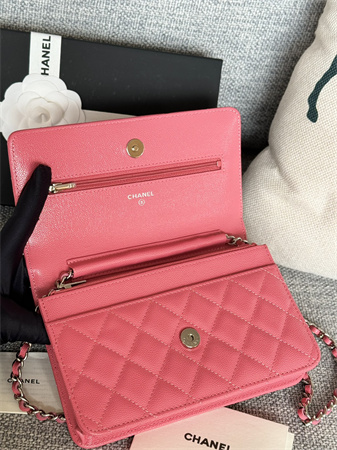 Ch*el wallet on chain grained calfskin silver tone metal pink ap0250