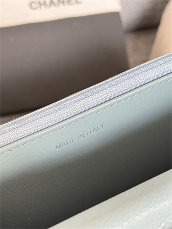 Ch*el wallet on chain grained calfskin silver tone metal blue ap0250