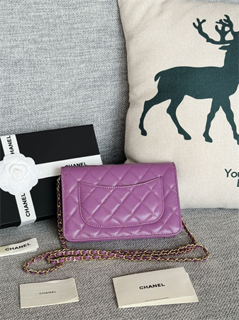 Ch*el wallet on chain grained calfskin gold tone metal purple ap0250