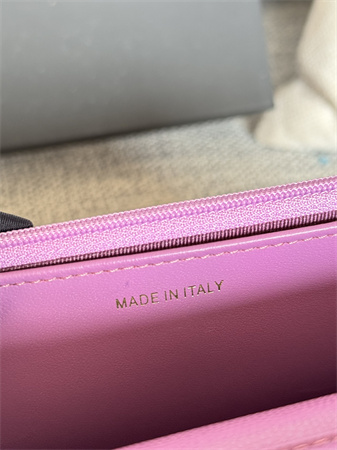 Ch*el wallet on chain grained calfskin gold tone metal purple ap0250