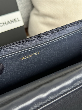 Ch*el wallet on chain lambskin gold tone metal navy ap0250