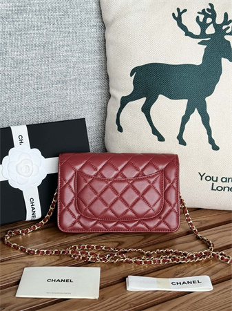 Ch*el wallet on chain lambskin gold tone metal burgundy ap0250