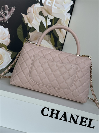 Ch*el large coco handle bag grained calfskin lt gold metal pink a92991
