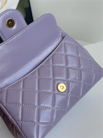 Ch*el small hobo handbag shiny crumpled calfskin gold tone metal lt pruple as4323