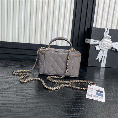 Ch*el vanity with chain patent calfskin gold-tone metal grey ap2199
