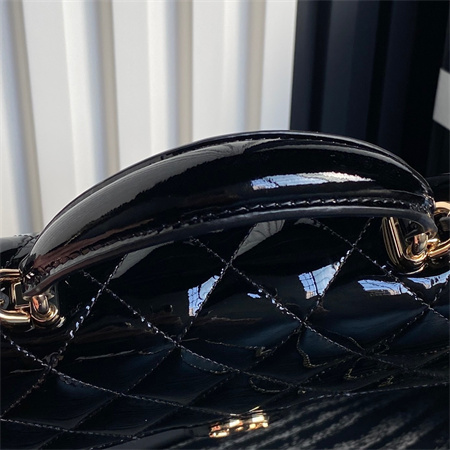 Ch*el flap phone holder with chain patent calfskin gold-tone metal black ap3226