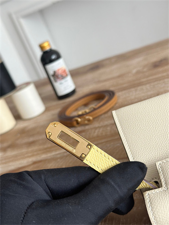 H**mes kelly mini ii bag epsom leather craie/jaune poussin/sesame hs