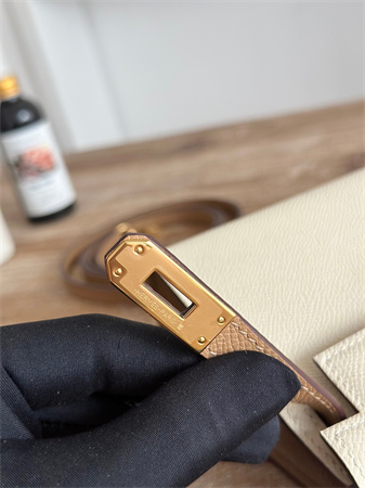 H**mes kelly mini ii bag epsom leather craie/chai hs