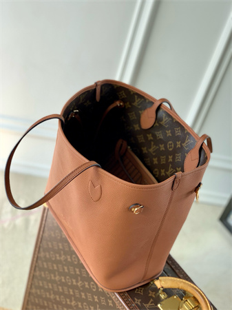 L.V Neverfull Inside Out MM Brown M12061