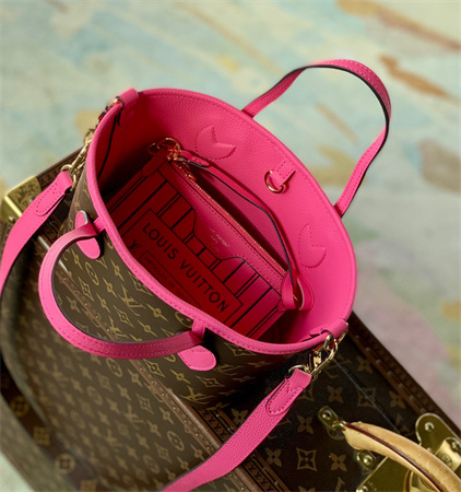 L.V Neverful Bandoulière Inside Out BB Hot Pink M12106
