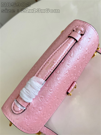 L.V POCHETTE M??TIS EAST WEST Ostrich Leather Pink N85902