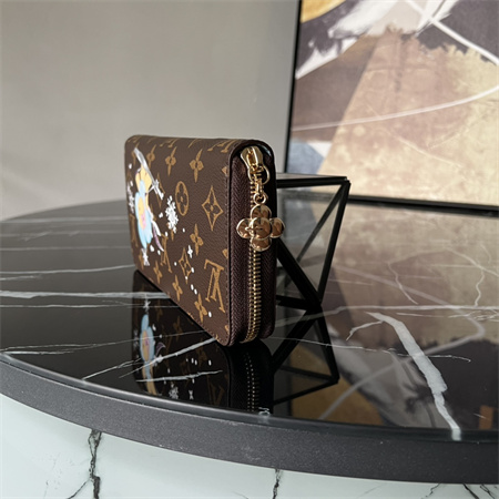 L.V Zippy Wallet Vivienne Holidays Monogram Canvas M12223