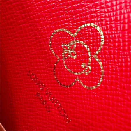 L.V Charms Card Holder Vivienne Holidays Monogram Canvas M12215