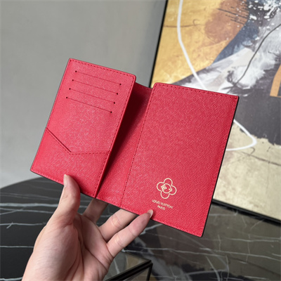 l.v  passport cover u1u1enne holidays monogram canvas m12219