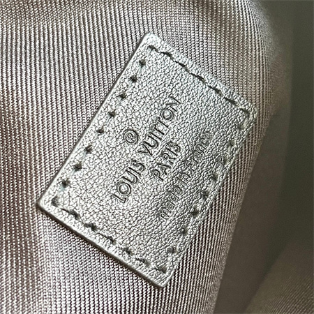 L.V Getaway Messenger Bag Monogram Shadow Black M12516