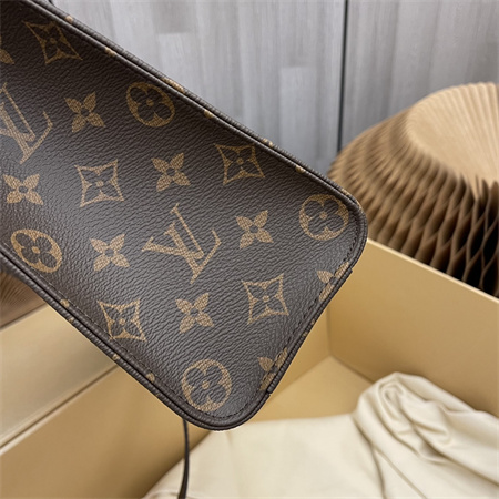 L.V SAC PIAT Tote Bag Monogram Canvas M45848