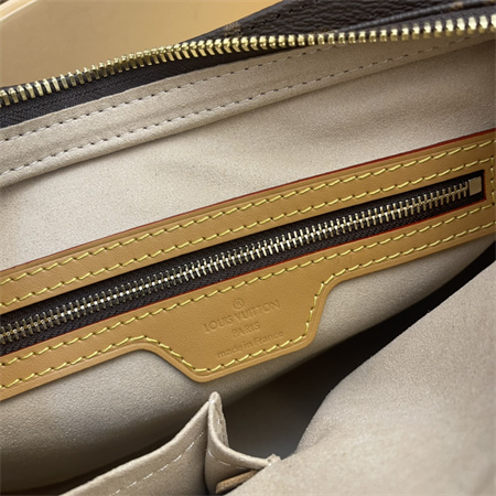 L.V Looping MM Monogram Canvas M51146