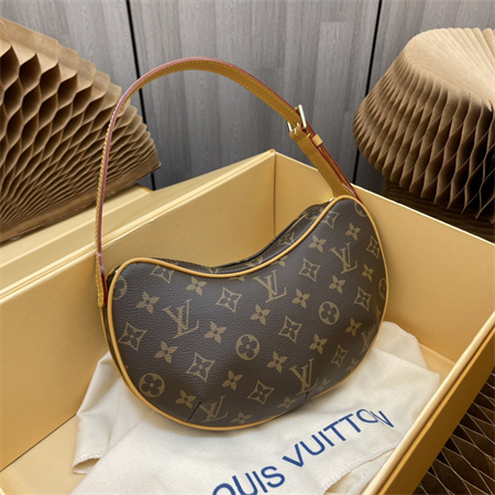 L.V POCHETTE CROISSANT Shoulder Bag Monogram Canvas M51510