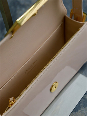 cd miss D*or flap bag patent calfskin nude pink