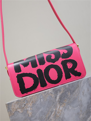 cd miss D*or flap bag graffiti printed calfskin fuchsia/black