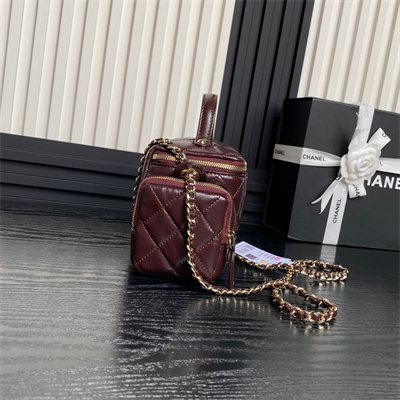 Ch*el vanity case shiny crumpled lambskin & gold-tone metal burgundy as5222