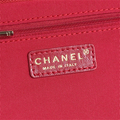 Ch*el vanity case shiny crumpled lambskin & gold-tone metal red as5222