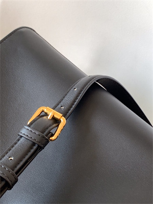 Fen.di PEEKABOO ICONIC ISEEU Small leather bag Black