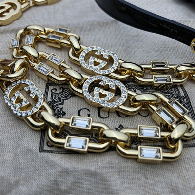 Gu.cci Jackie 1961 Mini Shoulder Bag Black Patent Leather 699651