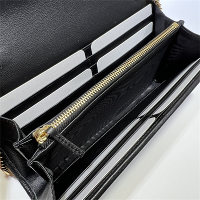 Gu.cci Blondie continental chain wallet Black Leather 725215