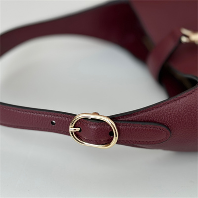 Gu.cci Jackie 1961 Small Shoulder Bag Rosso Ancora Red Natural Grain Leather 810232