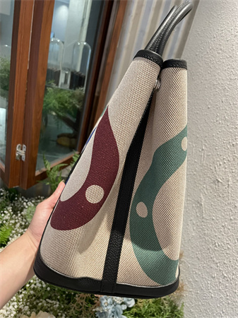 Her.mes Garden Party 36CM Togo Leather and Graffiti Canvas HS