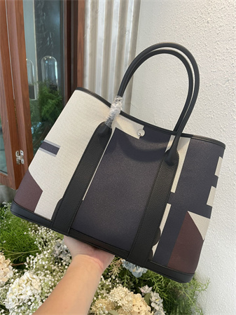 Her.mes Garden Party 36CM Togo Leather and Graffiti Canvas HS