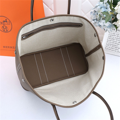 H**mes garden party 30/36cm calfskin leather etoupe