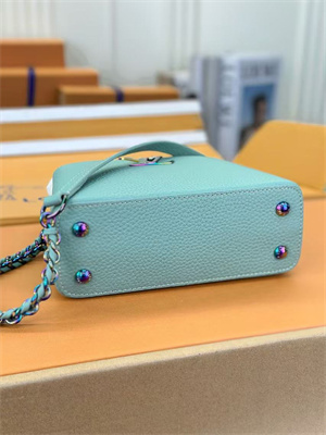 L.V Capucines Mini Bag Taurillon Leather Green M22055