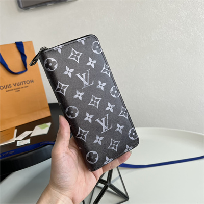 L.V Zippy Wallet Brushed Monogram cowhide leather Black/White M11710