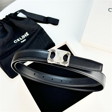 Ce**e medium reversible framed triomphe belt 25mm in taurillon and natural calfskin black