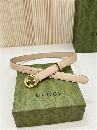 G*u*i belts in calfskin 25mm gold hardware beige