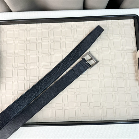 Y*L belts in grained leather 30mm silver hardware black