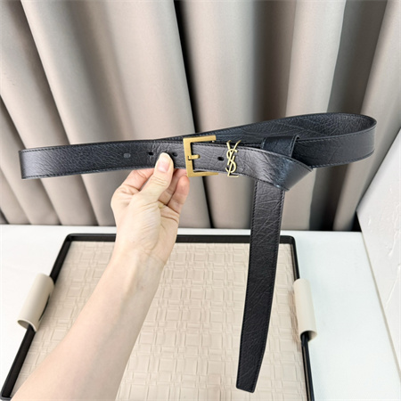 Y*L belts in grained leather 30mm gold hardware black