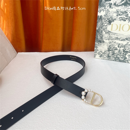D*or belts in patent calfskin /smooth calfskin 25mm pearl gold hardware color options