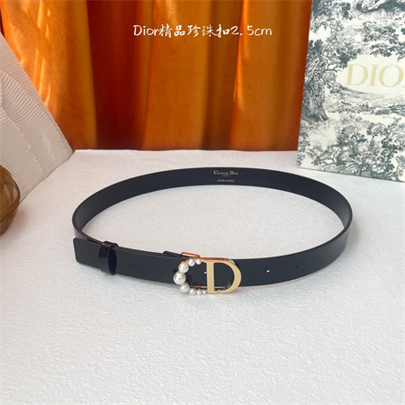 D*or belts in patent calfskin /smooth calfskin 25mm pearl gold hardware color options