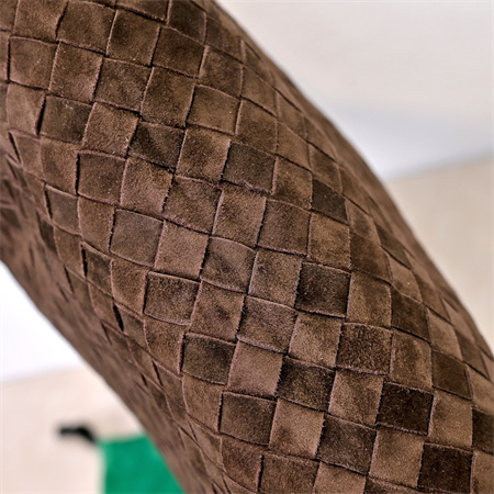 BV Large Hop Shoulder Bag In Suede Fondant