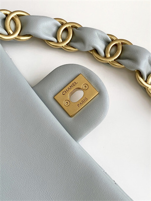 Cha.nel Small Flap Bag Lambskin & Gold-Tone Metal Grey AS5174