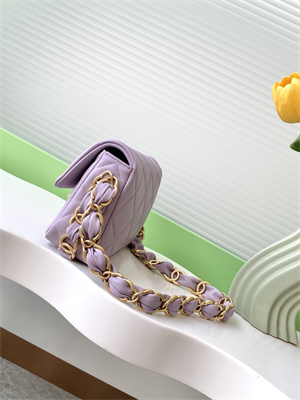 Cha.nel Small Flap Bag Lambskin & Gold-Tone Metal Lt Purple AS5174