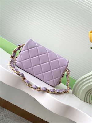 Cha.nel Small Flap Bag Lambskin & Gold-Tone Metal Lt Purple AS5174