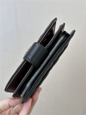 Ch*el snap wallet lambskin silver tone metal black a48667