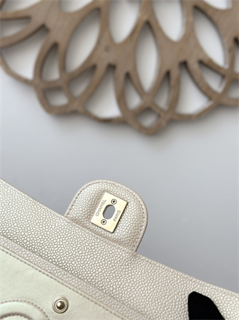 Ch*el medium classic flap bag iridescent grained calfskin gold tone metal lt beige 01112