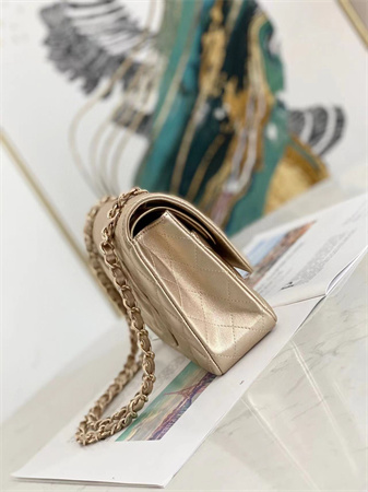 Ch*el medium classic flap bag iridescent lambskin gold tone metal champagne gold 01112