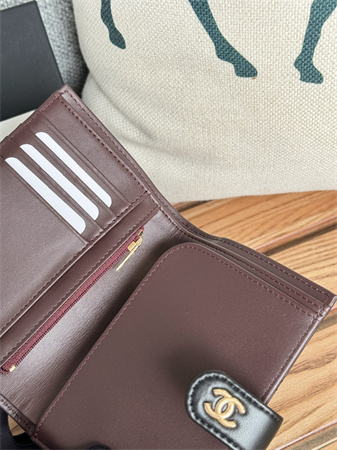 Ch*el passport holder in lambskin gold tone metal black ap3658